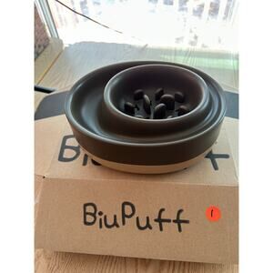 New Stimulating Pet Food 🍲 Bowl Dog 🐶 or Cat 🐈 size 8”x3.5”